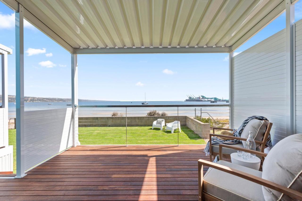 Port Lincoln Beachfront Apartments Exterior photo