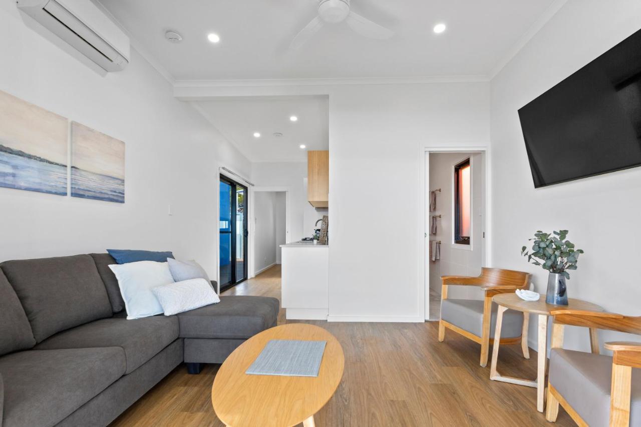 Port Lincoln Beachfront Apartments Exterior photo
