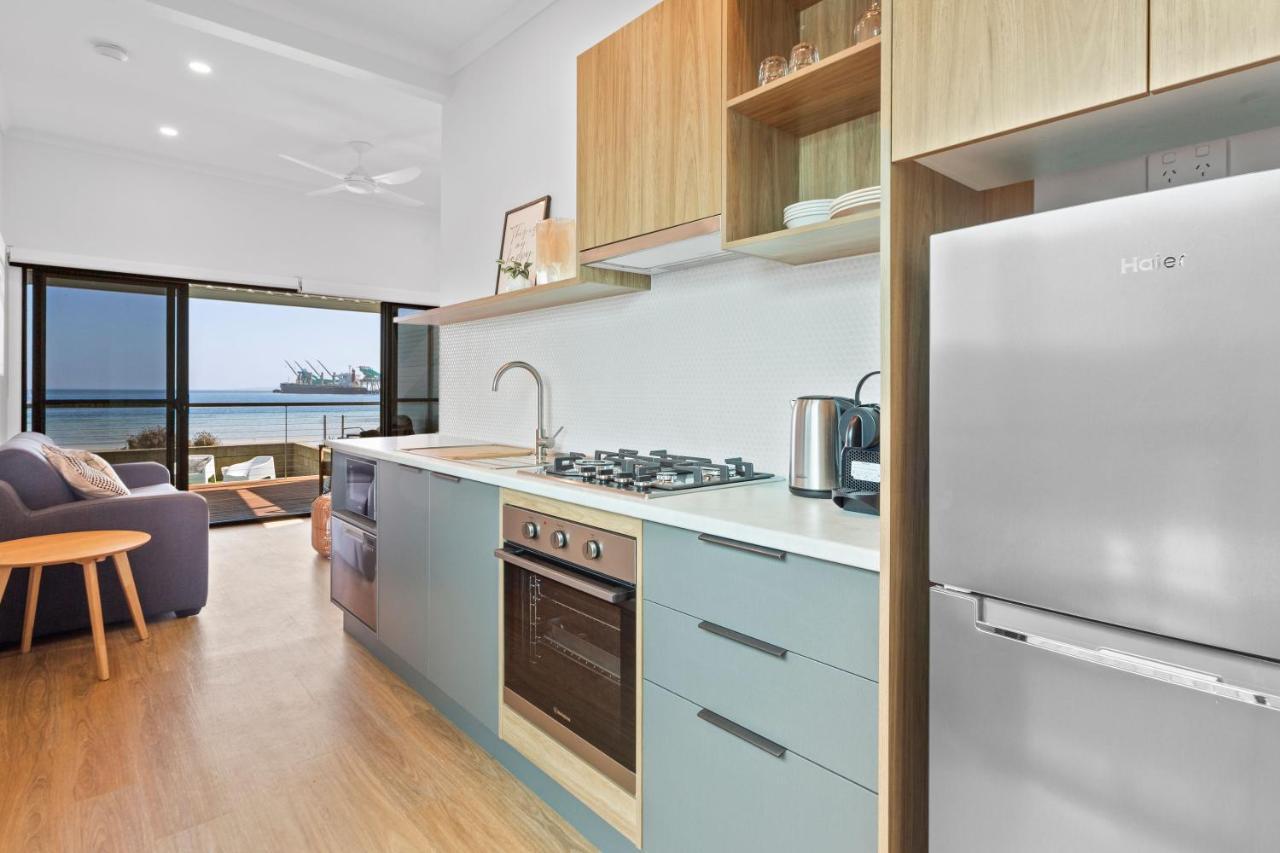 Port Lincoln Beachfront Apartments Exterior photo