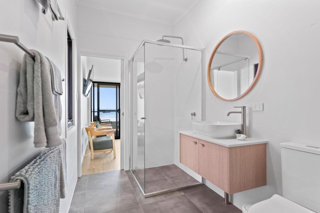 Port Lincoln Beachfront Apartments Exterior photo