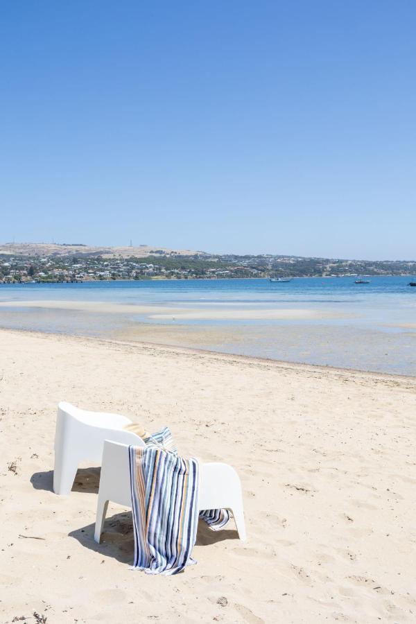 Port Lincoln Beachfront Apartments Exterior photo